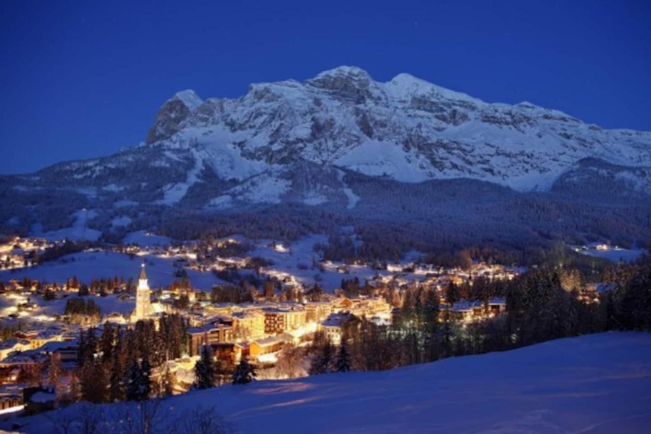 Luxury Panoramic 3Br Apt 2Min To Centre 5Min To Lifts Cortina d'Ampezzo Exterior photo